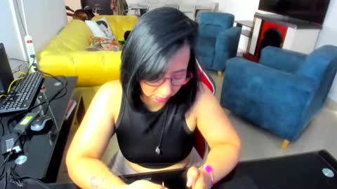 Emma online show from January 24, 9:05 pm