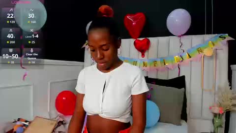 Snapshot of _emma_willliams_ chatting on September 23, 1:58 pm Emma online show from September 23, 1:58 pm