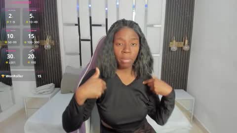 Snapshot of _emma_willliams_ chatting on December 2, 2:56 pm Emma online show from December 2, 2:56 pm