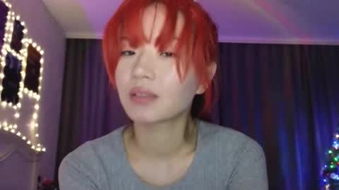 EveEva online show from December 27, 1:11 am