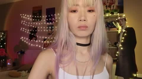 EveEva online show from February 17, 5:37 am