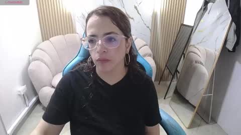  evoni  online show from October 5, 12:14 pm