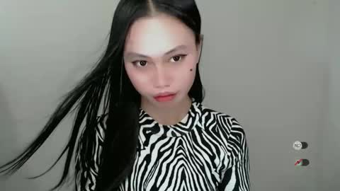 STEFFANNY WELL. online show from December 9, 1:40 am