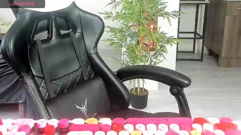 Alis online show from June 8, 4:24 am