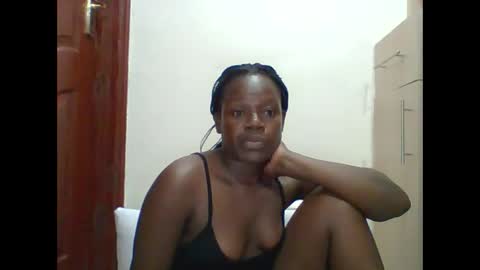 Snapshot of _finebaby69xx_ chatting on February 16, 7:54 pm Marlin online show from February 16, 7:54 pm