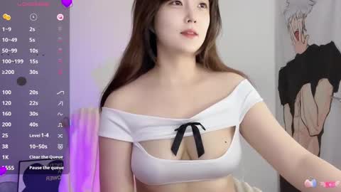 Snapshot of _flipped_ chatting on September 22, 10:01 pm Flipped online show from September 22, 10:01 pm