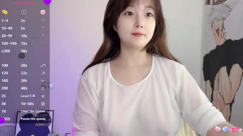 Snapshot of _flipped_ chatting on October 8, 12:52 am Flipped online show from October 8, 12:52 am