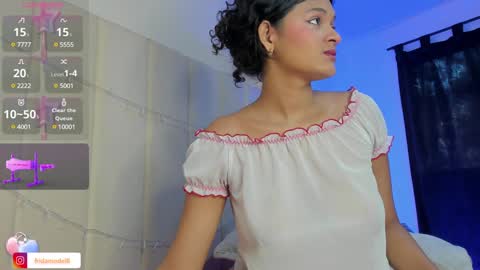 Snapshot of _frida_1 chatting on January 8, 12:58 pm Frida online show from January 8, 12:58 pm
