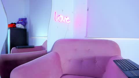 Snapshot of _gabbyx_ chatting on October 1, 11:16 am Gabby online show from October 1, 11:16 am