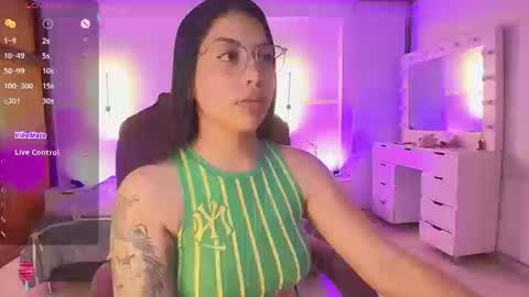 Snapshot of _gaby1 chatting on March 11, 5:24 am Juliana Gaby Kloe online show from March 11, 5:24 am