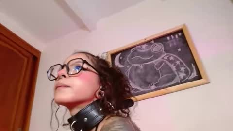 Snapshot of _gaia33_ chatting on November 19, 3:28 am Gaia online show from November 19, 3:28 am