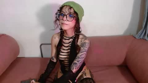 Snapshot of _gaia33_ chatting on December 3, 1:57 am Gaia online show from December 3, 1:57 am