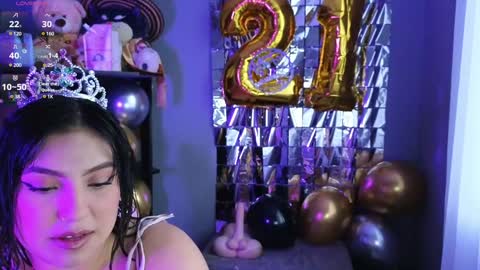 we are hot friends online show from December 31, 10:58 am