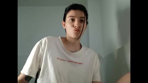 Mia-foster online show from February 16, 8:00 pm