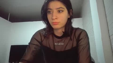 Mia-foster online show from December 16, 10:15 pm