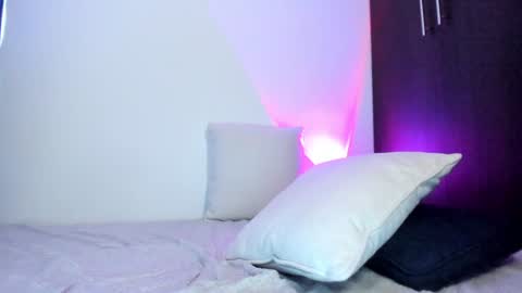 Snapshot of _giaa_ chatting on December 20, 8:55 pm _giaa_ online show from December 20, 8:55 pm