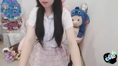 Snapshot of _girlcute_ chatting on September 28, 2:00 pm Anna online show from September 28, 2:00 pm