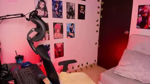 LEEP  online show from October 14, 1:17 am