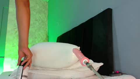 Snapshot of _gretta1 chatting on September 30, 9:20 pm Gretta online show from September 30, 9:20 pm