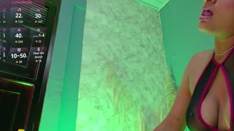 Snapshot of _gretta1 chatting on October 2, 7:54 pm Gretta online show from October 2, 7:54 pm