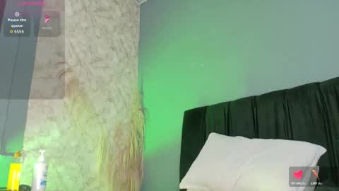 Snapshot of _gretta1 chatting on October 10, 8:08 pm Gretta online show from October 10, 8:08 pm