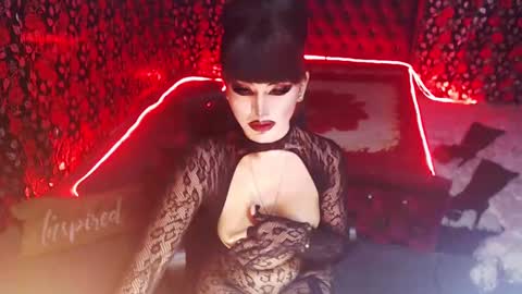 Snapshot of _hailyourqueenx chatting on January 12, 12:49 am GoDDess Chloe online show from January 12, 12:49 am