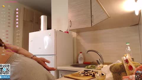 Hi everybody my name is Halsey online show from October 16, 1:23 pm