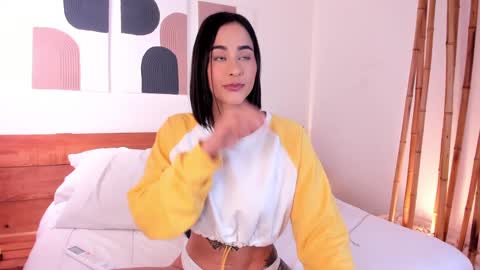 Hanna johnson online show from January 1, 10:21 am