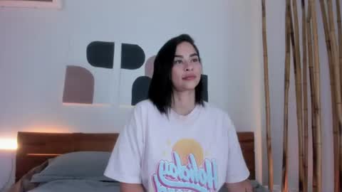Hanna johnson online show from July 2, 5:24 am