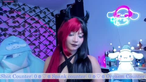 Snapshot of _heavenly_blue_ chatting on December 21, 4:19 am Bluey online show from December 21, 4:19 am