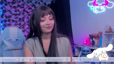 Snapshot of _heavenly_blue_ chatting on January 15, 5:08 am Bluey online show from January 15, 5:08 am