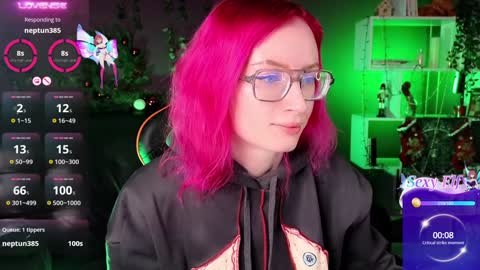 Snapshot of _helencarter chatting on December 29, 8:37 pm Helen Carter 3  Next stream   2330 MSC online show from December 29, 8:37 pm