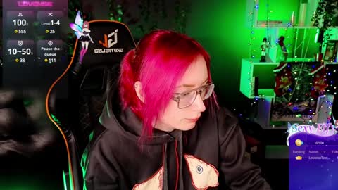 Snapshot of _helencarter chatting on December 30, 8:47 pm Helen Carter 3  Next stream   2330 MSC online show from December 30, 8:47 pm