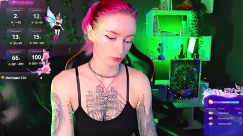 Snapshot of _helencarter chatting on January 27, 2:42 am Helen Carter 3  Next stream   2330 MSC online show from January 27, 2:42 am