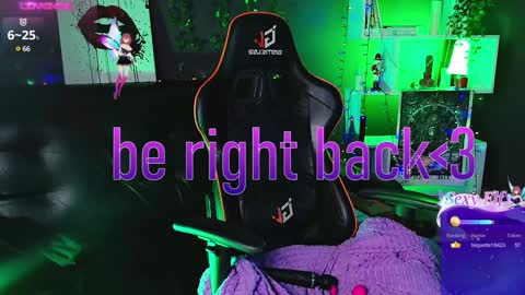 Snapshot of _helencarter chatting on February 9, 3:11 am Helen Carter 3  Next stream   2330 MSC online show from February 9, 3:11 am