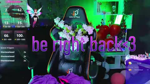 Snapshot of _helencarter chatting on February 19, 2:55 am Helen Carter 3  Next stream   2330 MSC online show from February 19, 2:55 am