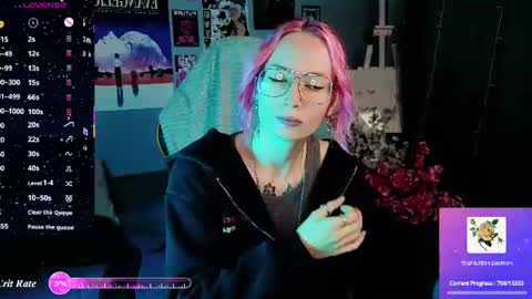 Snapshot of _helencarter chatting on July 28, 8:45 pm Helen Carter 3 Next stream 2330 MSC online show from July 28, 8:45 pm