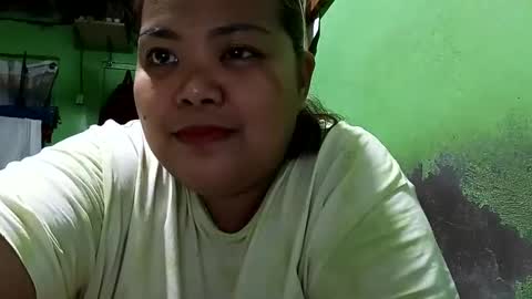 _hershey003 online show from September 12, 4:07 pm