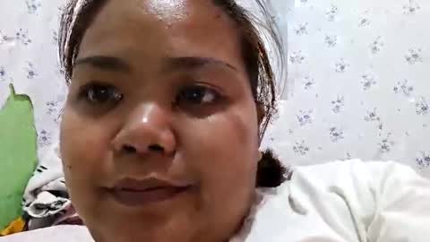 _hershey003 online show from September 25, 10:52 am