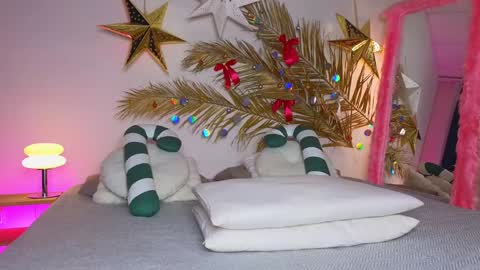 Holly online show from January 18, 5:31 am