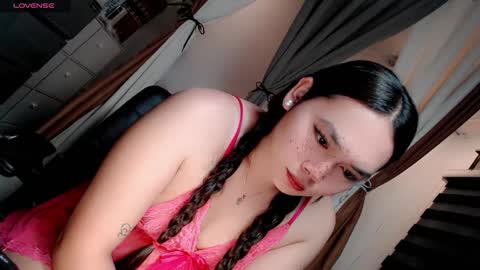 HORNY GODDESS online show from March 11, 2:43 am