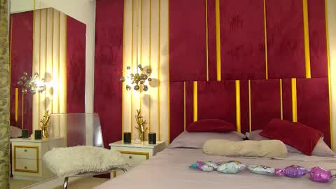 Snapshot of _hot_neighbour chatting on October 23, 4:23 am _hot_neighbour online show from October 23, 4:23 am