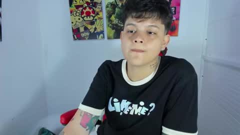 Snapshot of _ian_sweet chatting on December 3, 8:07 pm ian online show from December 3, 8:07 pm