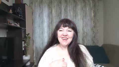 Snapshot of _illusion_ chatting on February 19, 5:36 am Illusion online show from February 19, 5:36 am