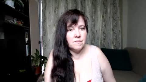 Snapshot of _illusion_ chatting on June 22, 11:07 am Illusion online show from June 22, 11:07 am