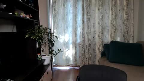 Snapshot of _illusion_ chatting on July 21, 5:10 am Illusion online show from July 21, 5:10 am