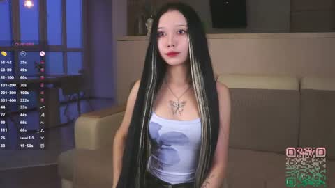 you Mia online show from June 12, 4:17 pm
