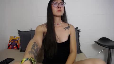 _ir1s_ online show from November 17, 10:59 pm