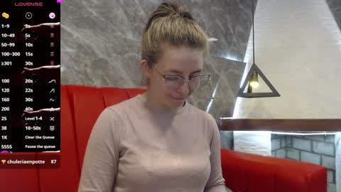 Isa online show from January 15, 5:26 pm