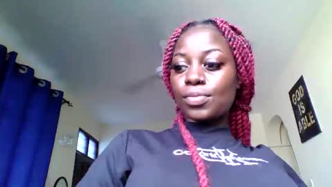 Snapshot of _itscessy chatting on February 18, 12:34 pm _itscessy online show from February 18, 12:34 pm